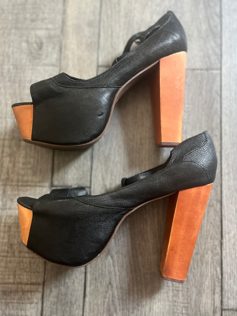 Jeffrey Campbell Foxy Black Leather Platform Sandals with wood Block Heel, 7.5